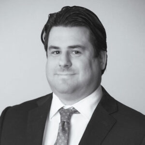 Aaron Lindebak headshot